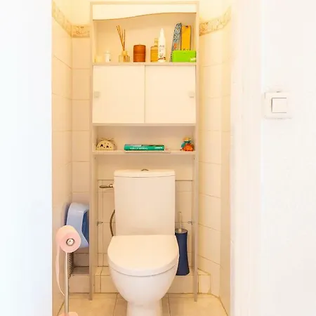 Appartement In The Center Of Antibes, Up To 4 Persons To Sleep