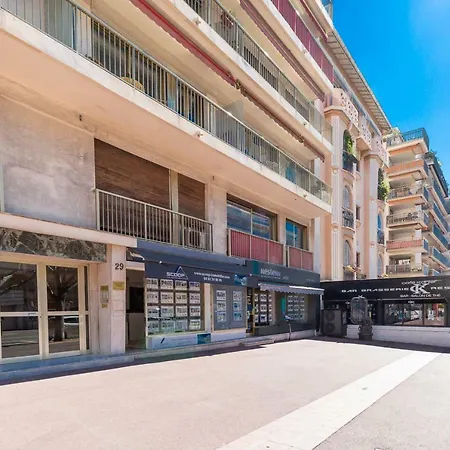 In The Center Of Antibes, Up To 4 Persons To Sleep Antibes